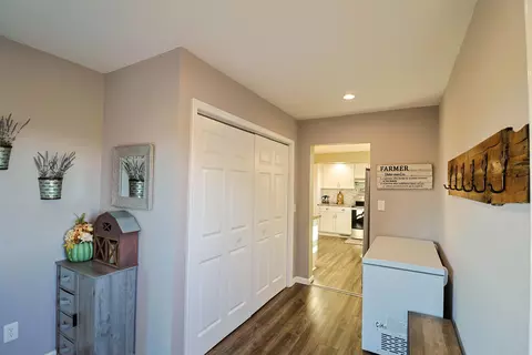 5346 S Loomis, Shepherd, MI 48883 photo 22