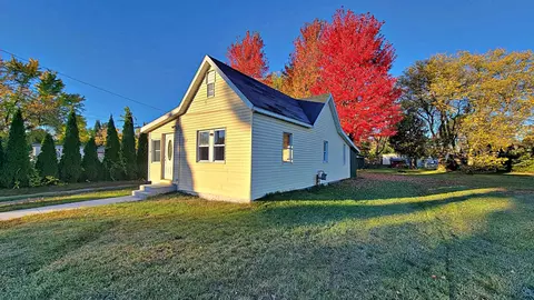 1237 Dandy, Cadillac, MI 49601