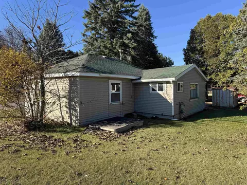 330 W 13th, Cadillac, MI 49601