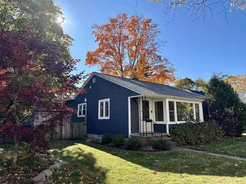 417 W Twelfth, Traverse City, MI 49684
