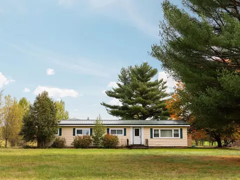 6569 Fife Lk, Fife Lake, MI 49633