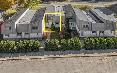 10759 S Timberlee #4, Traverse City, MI 49684