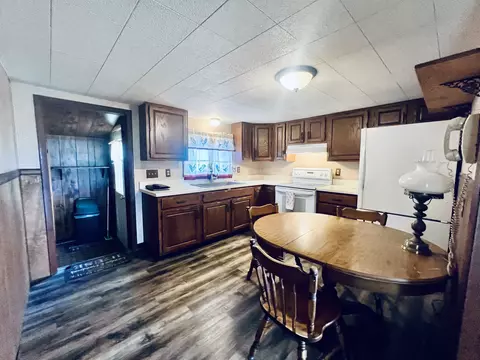 Kitchen - 889 N Ferris, Sumner, MI 48889 photo 1 of 2