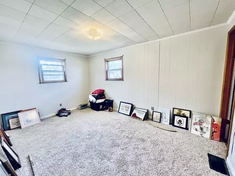 Bedroom - 889 N Ferris, Sumner, MI 48889 photo 2 of 6
