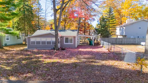 133 Maple Blfs, Prudenville, MI 48651