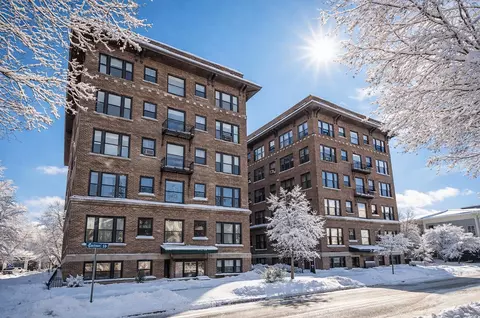 471 W South #105, Kalamazoo, MI 49007