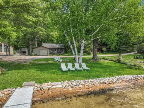 19899 Skunk Holw, Lake Ann, MI 49650