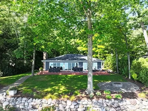 6641 Timber Lk, Elk Rapids, MI 49629