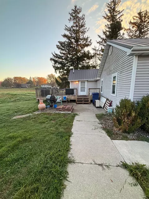 917 E Riv, Mount Pleasant, MI 48858 photo 12