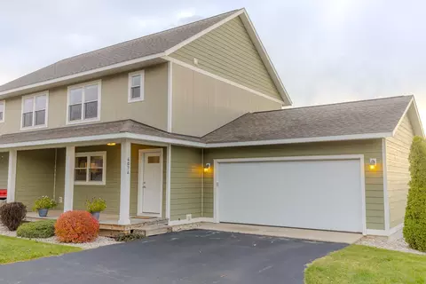 4076 Haverhill, Traverse City, MI 49684