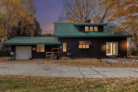 7602 S 43 12, Cadillac, MI 49601