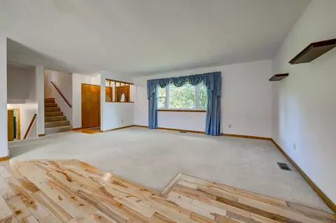 Living - 12199 S Lincoln, Cedar, MI 49621 photo 2 of 9
