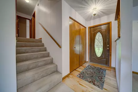 Entry Way - 12199 S Lincoln, Cedar, MI 49621 photo 2 of 2