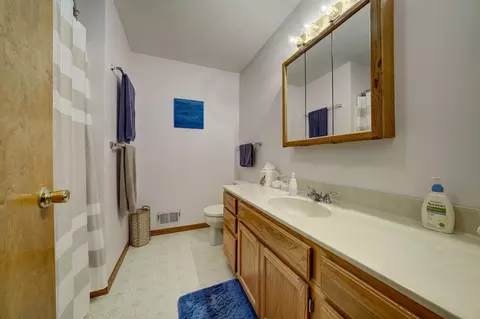 Bath - 12199 S Lincoln, Cedar, MI 49621 photo 1 of 2