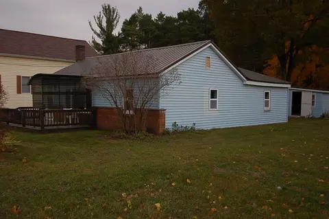 Exterior - 601 S Maple, Manton, MI 49663 photo 2 of 2