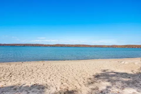 N Stony Point, Suttons Bay, MI 49682