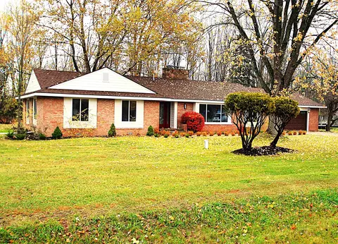 2301 Birchcrest, West Branch, MI 48661