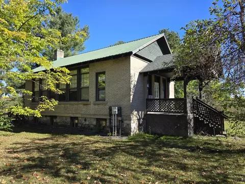 6132 Bunker Hl, Central Lake, MI 49622
