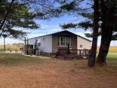 5689 E Baseline, Mount Pleasant, MI 48858