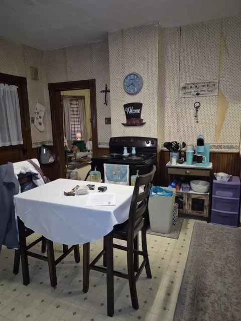 Kitchen - 234 Wright, Cadillac, MI 49601 photo 2 of 5