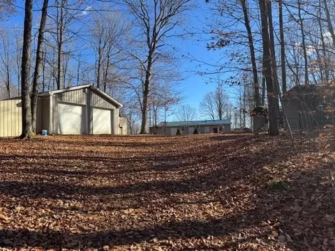 10242 N 7 Mile, Lake City, MI 49651