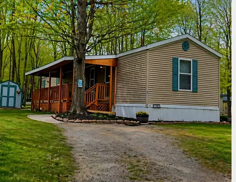 1265 Channel, Gladwin, MI 48624