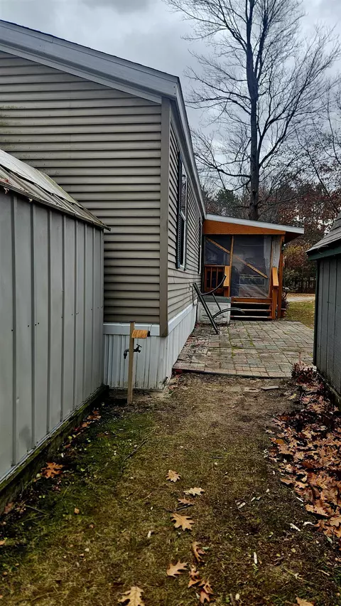 1265 Channel, Gladwin, MI 48624 photo 16
