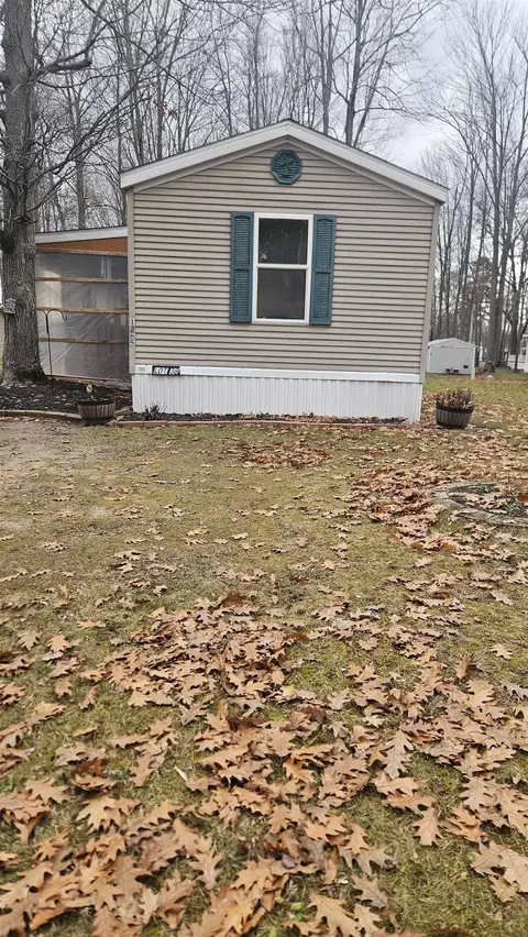 1265 Channel, Gladwin, MI 48624 photo 19