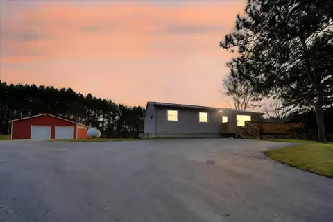 2831 Pointer, West Branch, MI 48661