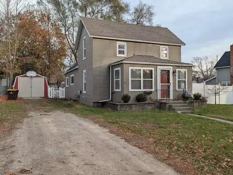 822 N N Riv, Alma, MI 48881