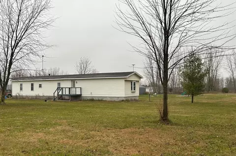 3780 E North County Line, Saint Louis, MI 48880