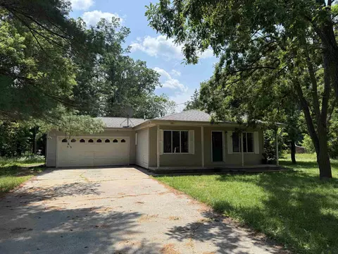 4215 Meadow, Glennie, MI 48737