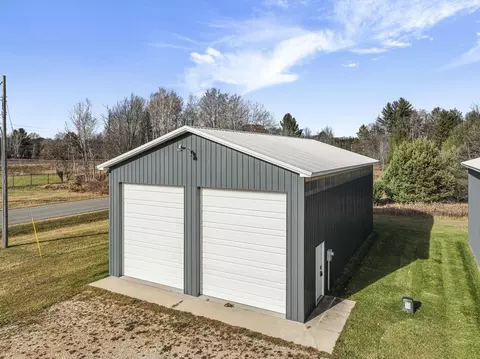 668 N Al Moses UNIT 4, Lake City, MI 49651