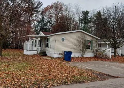2397 Treelane, Traverse City, MI 49686