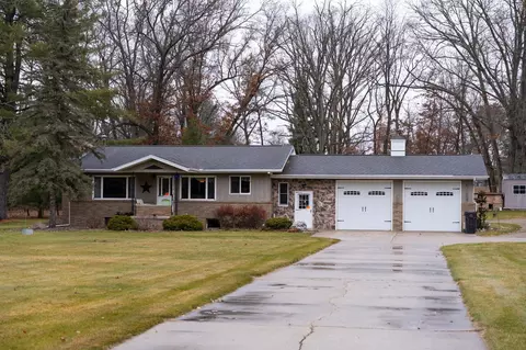 5110 W Mannsiding, Lake, MI 48632