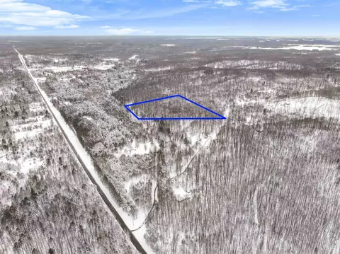 000 W Falmouth, Cadillac, MI 49601