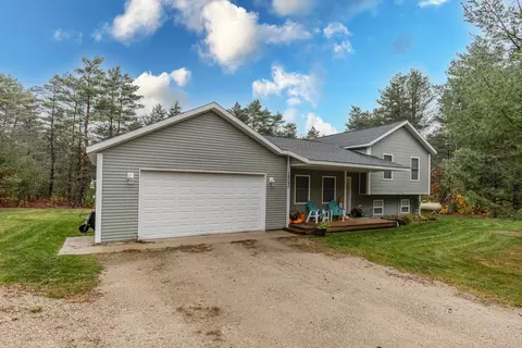 19090 Creekside, Interlochen, MI 49643
