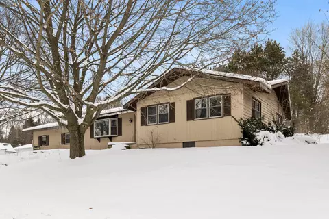 16863 3rd, Copemish, MI 49625