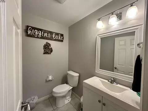 Bath - 7467 E Higgins Lk, Roscommon, MI 48653 photo 1 of 3