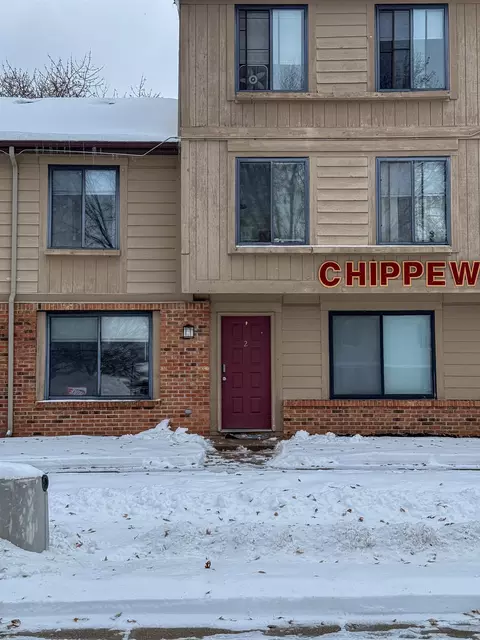 1825 S C-2 S Crawford #C-2, Mount Pleasant, MI 48858
