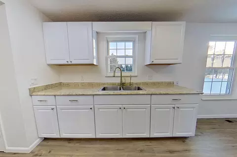 Kitchen - 2714 E Blanchard, Shepherd, MI 48883 photo 4 of 6
