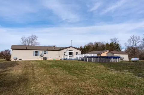 Exterior - 2714 E Blanchard, Shepherd, MI 48883 photo 4 of 4