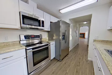 Kitchen - 2714 E Blanchard, Shepherd, MI 48883 photo 3 of 6