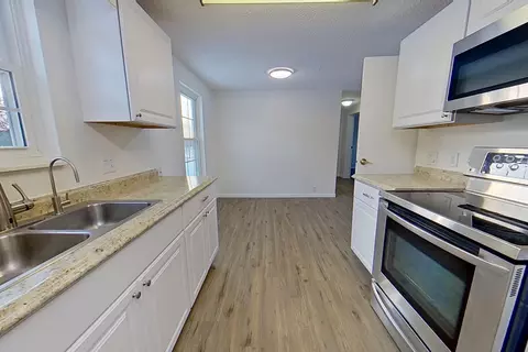 Kitchen - 2714 E Blanchard, Shepherd, MI 48883 photo 5 of 6