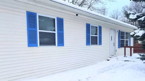 11990 E Pickard, Mount Pleasant, MI 48858