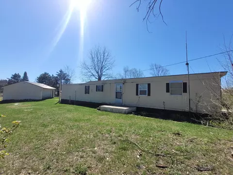 200 N Clark, Mesick, MI 49668