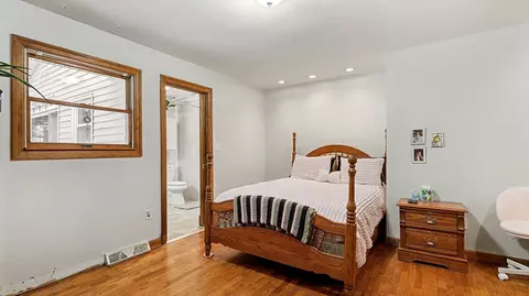 Bedroom - 215 Dearing, Shepherd, MI 48883 photo 1 of 3