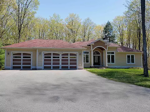 2594 Blue Mdw #LOT : 46, Traverse City, MI 49685