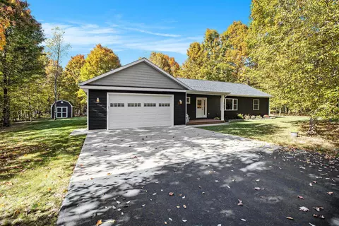 2694 Algonquin, Interlochen, MI 49643 photo 4