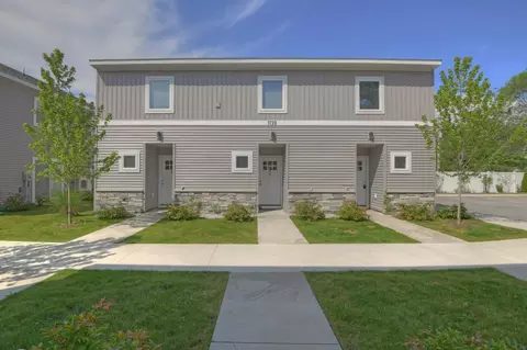 1139 Eighth #7, Traverse City, MI 49686